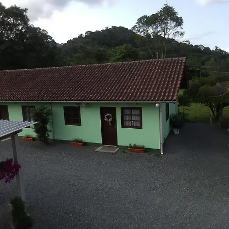 Casa Inteira I - 2 Quartos Pomerode Exterior photo